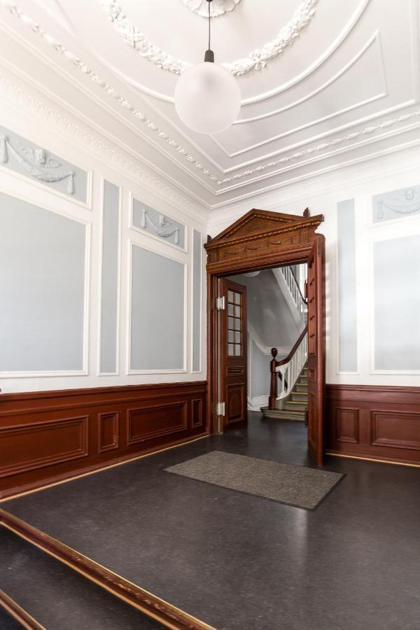 Lovely 3Br Manor Apartment 5 Min From Tivoli Gardens Kodaň Exteriér fotografie